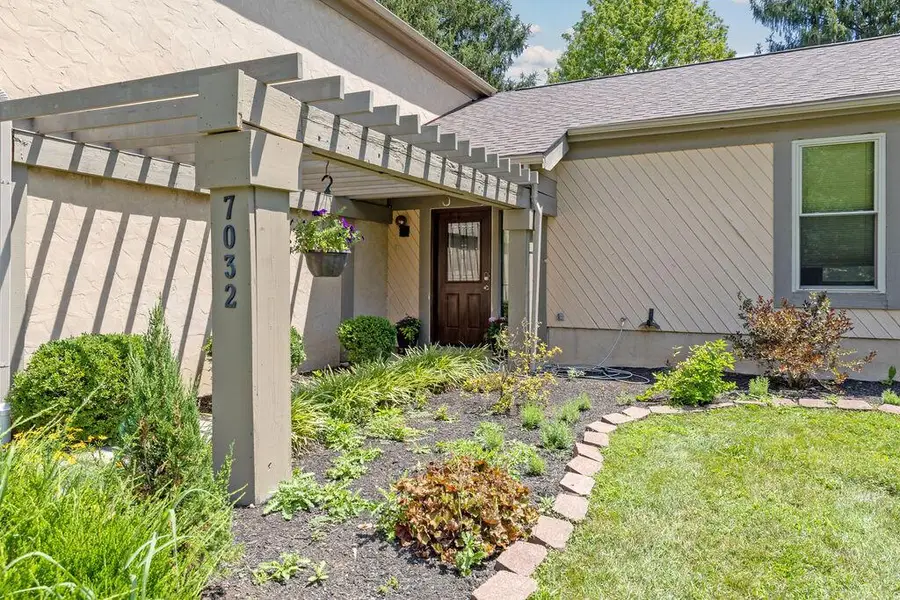 7032 Foxmoor Place, Columbus, OH 43235 - #2