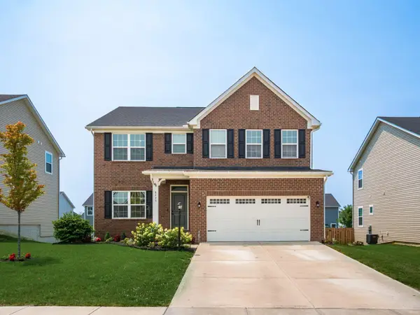 8435 Graystone Drive, Pickerington, OH 43147