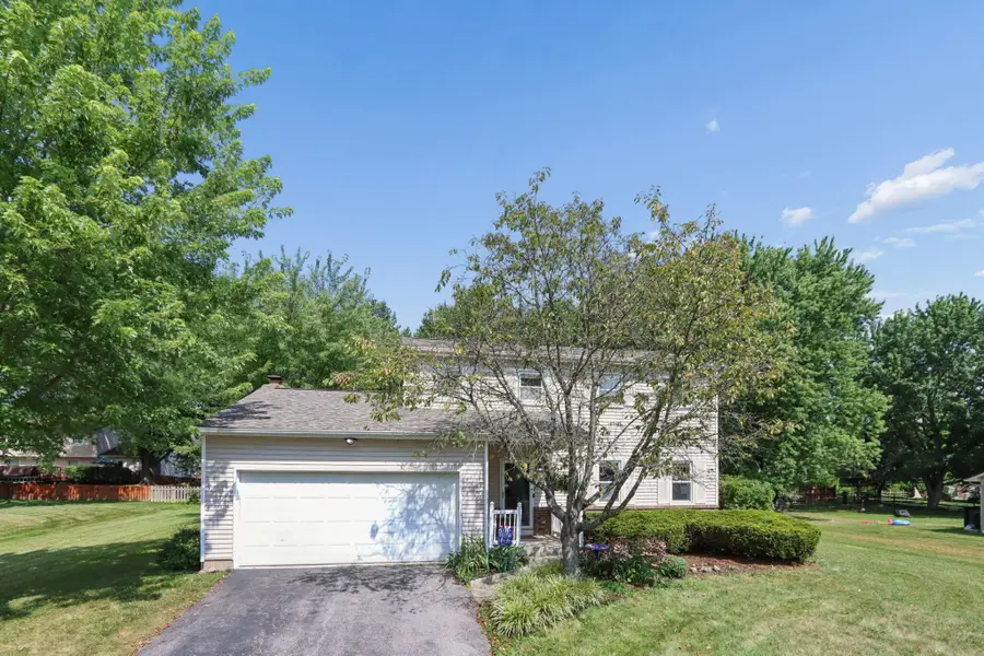 11766 Kennington Square W, Pickerington, OH 43147 - #2