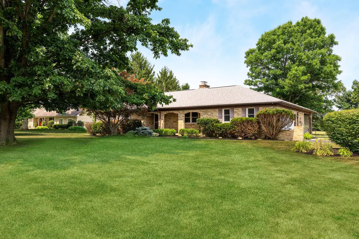 7252 Fox Den Court Nw, Pickerington, OH 43147 - #1