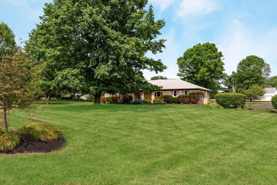 7252 Fox Den Court Nw, Pickerington, OH 43147 - #2