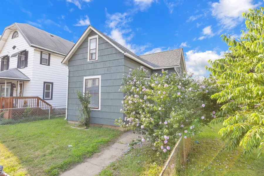 906 Bellows Avenue, Columbus, OH 43223 - #3