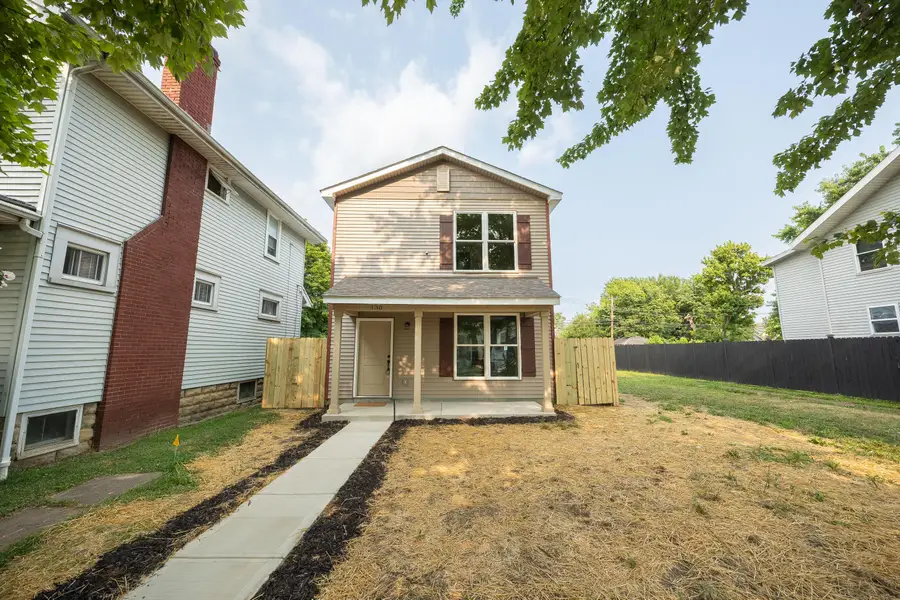 130 S Harris Avenue, Columbus, OH 43204 - #2