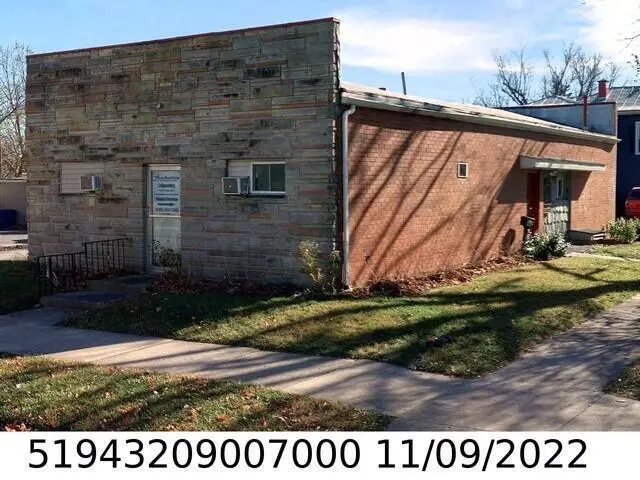 226 N Liberty Street, Delaware, OH 43015 - #1
