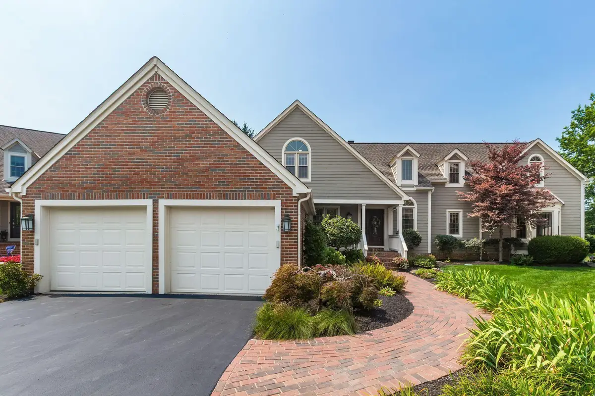 6484 Moors Place W, Dublin, OH 43017 - #1