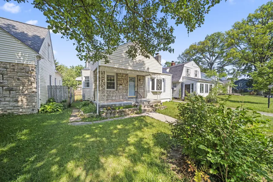 2823 Oaklawn Street, Columbus, OH 43224 - #3