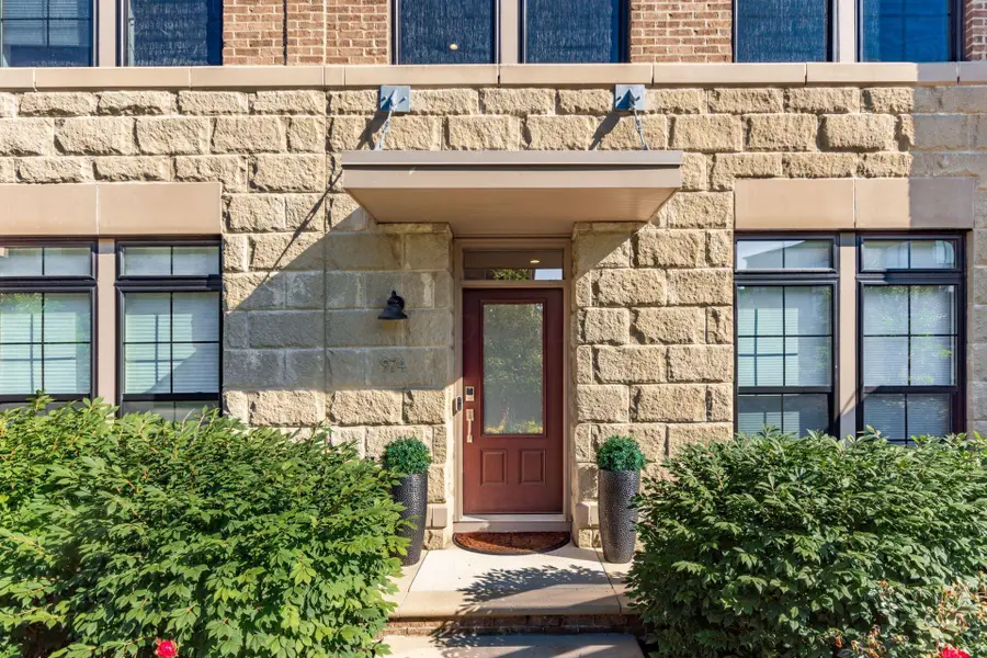 974 Pullman Place, Columbus, OH 43212 - #3