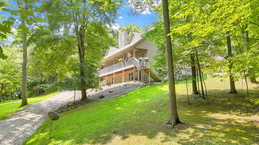 8970 Loches Road, Saint Louisville, OH 43071 - #2