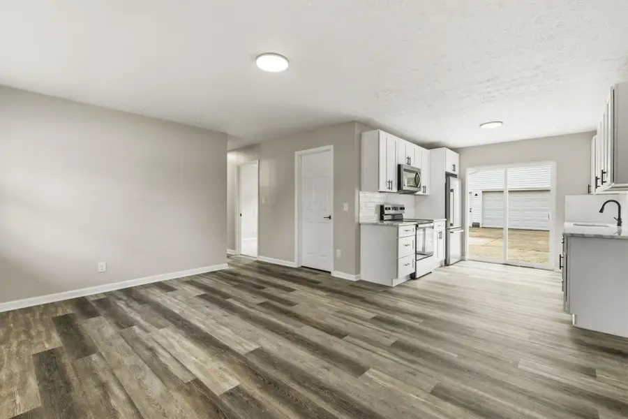 3512 Tremaine Road, Columbus, OH 43232 - #2