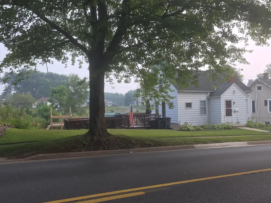 311 W High Street, Mount Gilead, OH 43338 - #2
