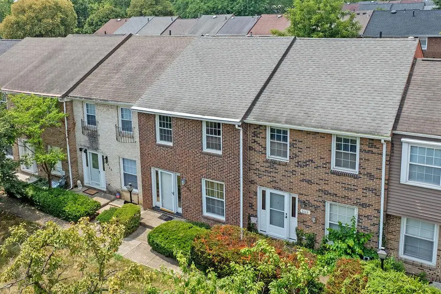 2438 Hardesty Drive S, Columbus, OH 43204 - #3
