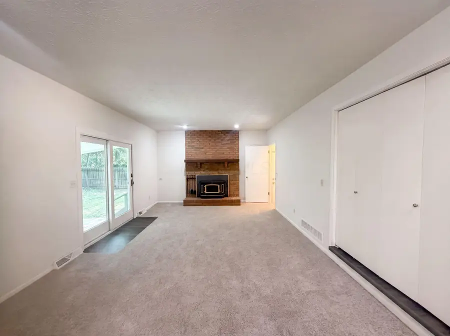 5129 Etna Road, Whitehall, OH 43213 - #3