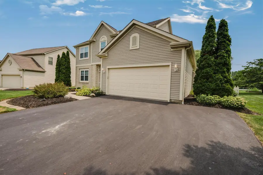 7815 Royal Park Drive, Lewis Center, OH 43035 - #3