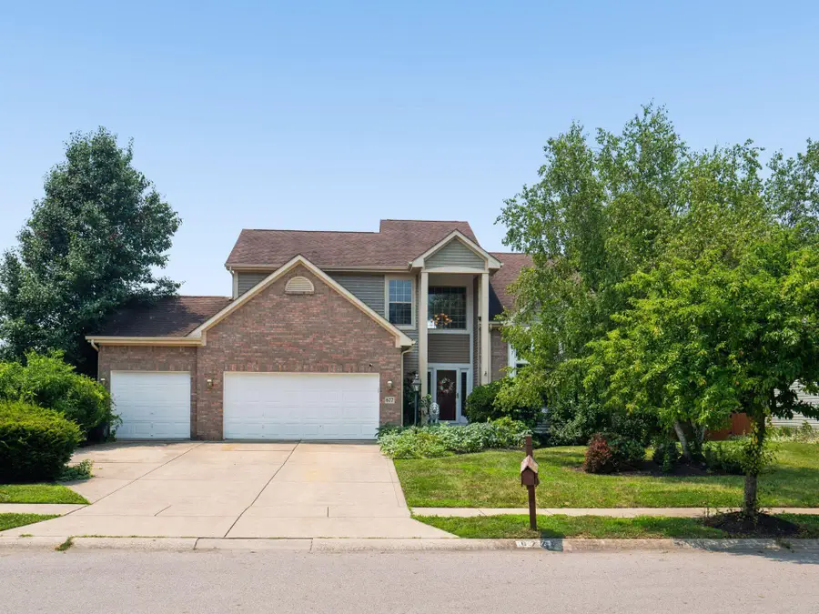 677 Montmorency Drive S, Pickerington, OH 43147 - #2