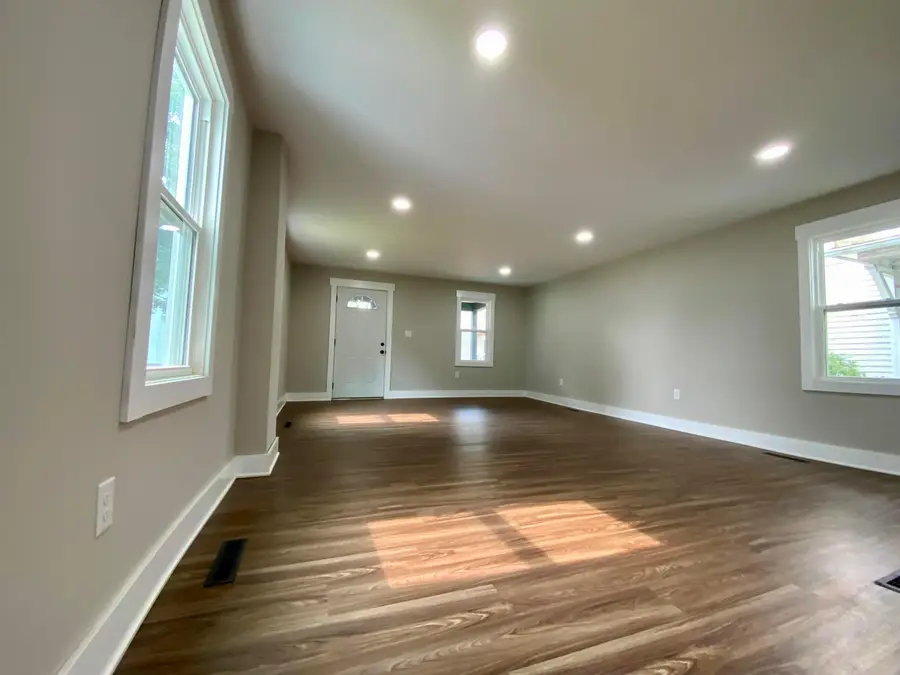 113 E Hamtramck Street, Mount Vernon, OH 43050 - #3