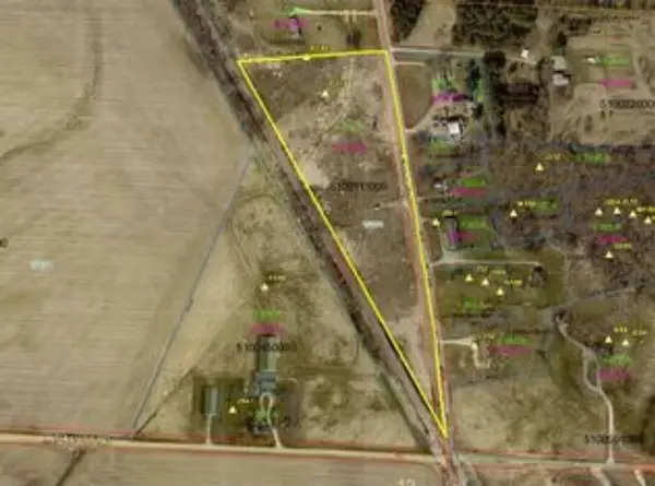 4965 Newark Road, Mount Vernon, OH 43050