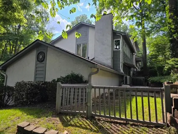 96 Executive Court, Westerville, OH 43081
