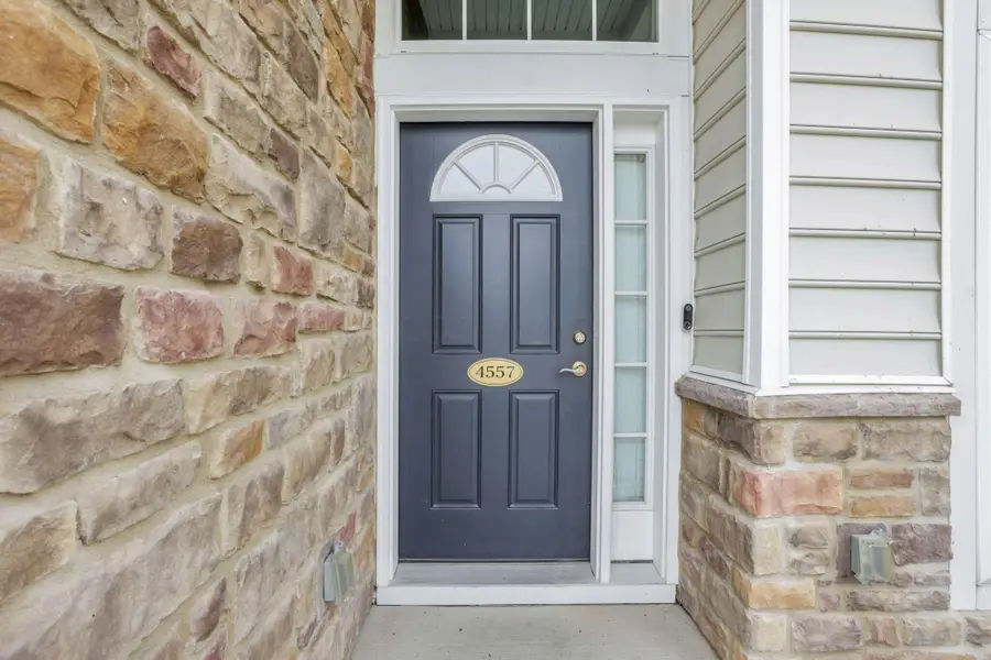 4557 Newport Loop E, Grove City, OH 43123 - #2