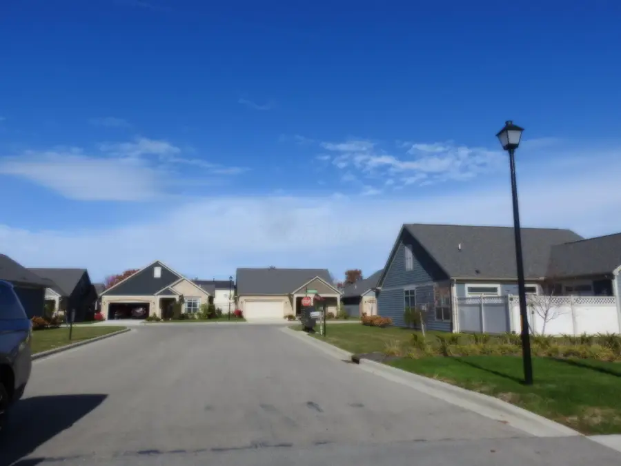 7279 Lehman Park Place, Canal Winchester, OH 43110 - #2