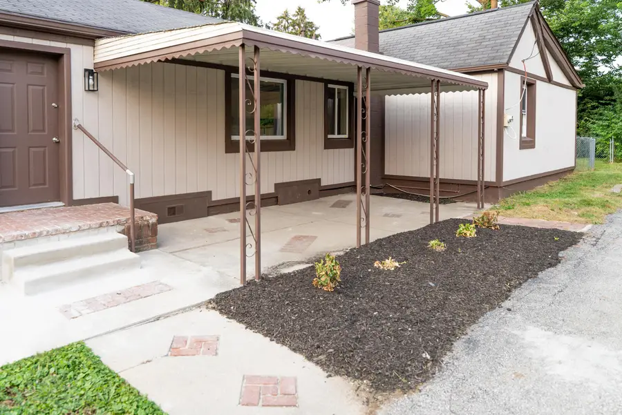 2766 Fairwood Avenue, Columbus, OH 43207 - #3