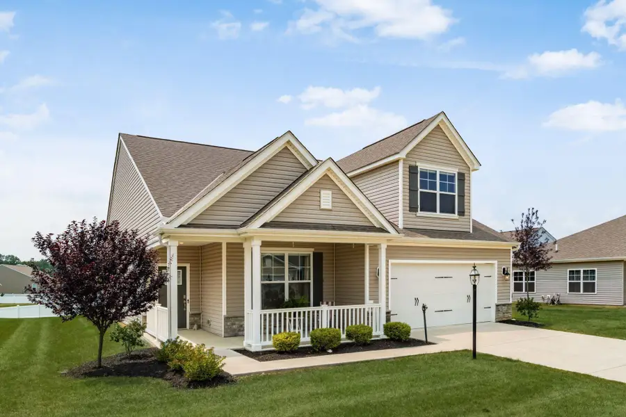 252 Woodland Sky Drive, Pataskala, OH 43062 - #2