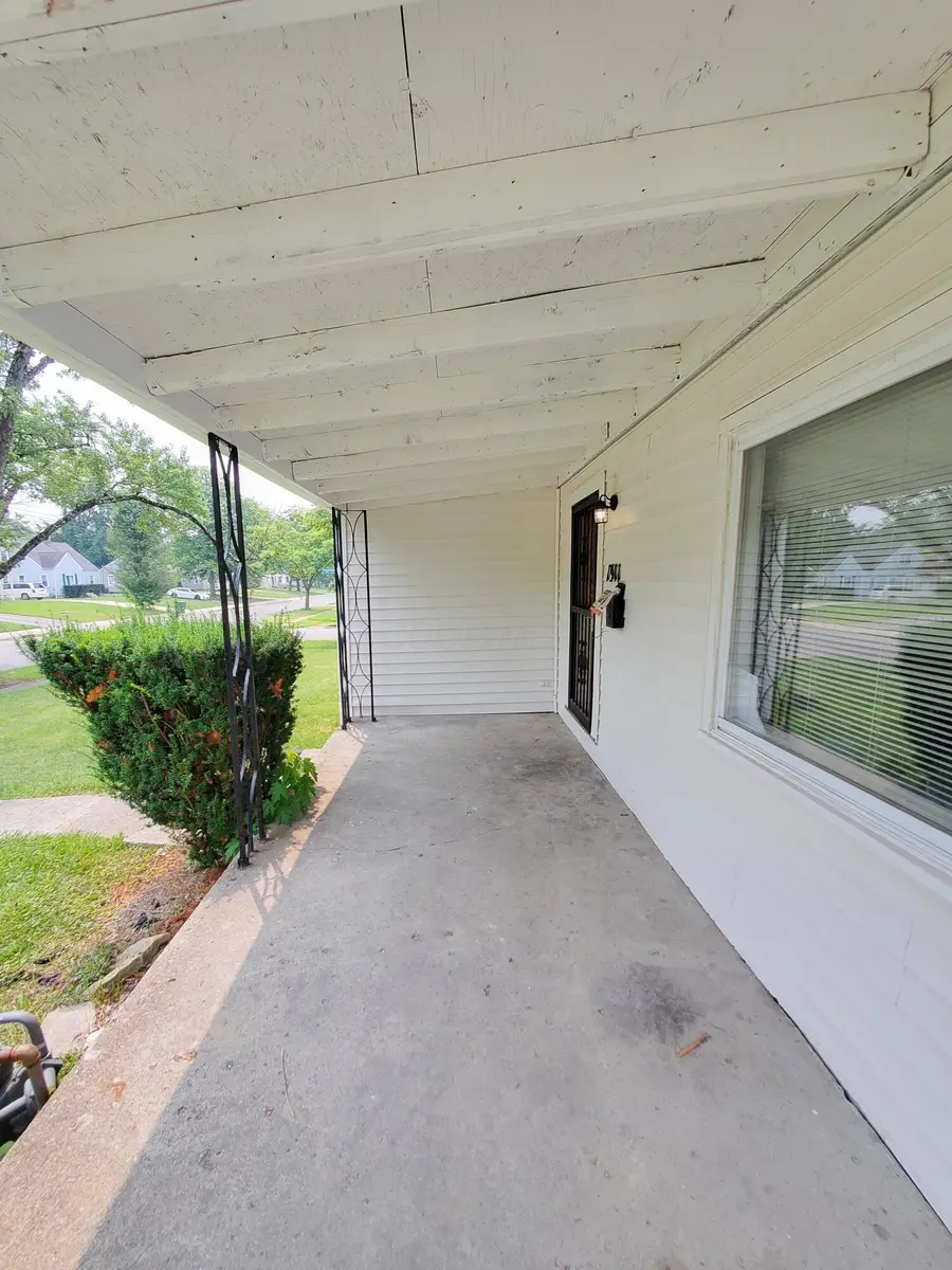 1911 Brentnell Avenue, Columbus, OH 43219 - #2
