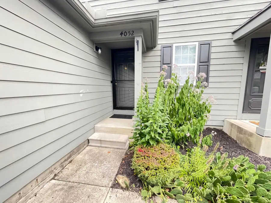 4052 Meadowick Drive, Columbus, OH 43230 - #3