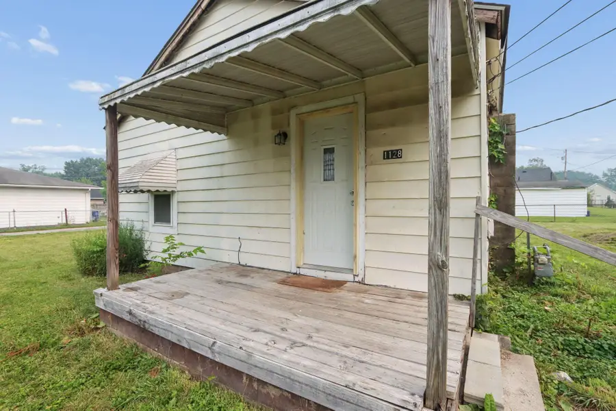 1128 Hilock Road, Columbus, OH 43207 - #3