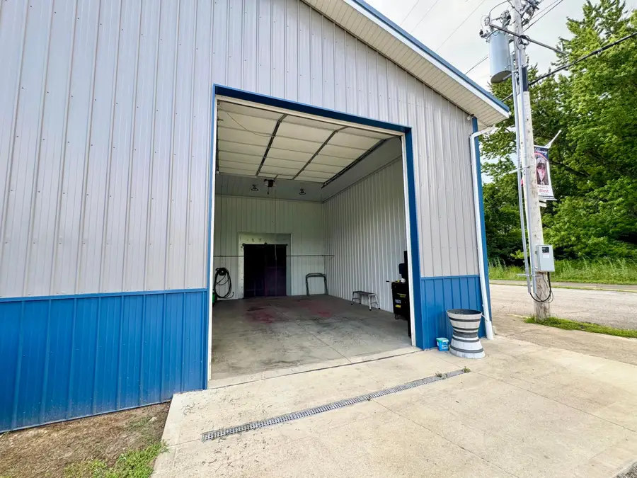 210 Main Street, Shawnee, OH 43782 - #3
