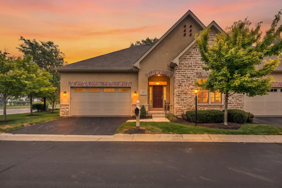 394 Woodgate Lane, Westerville, OH 43082 - #2