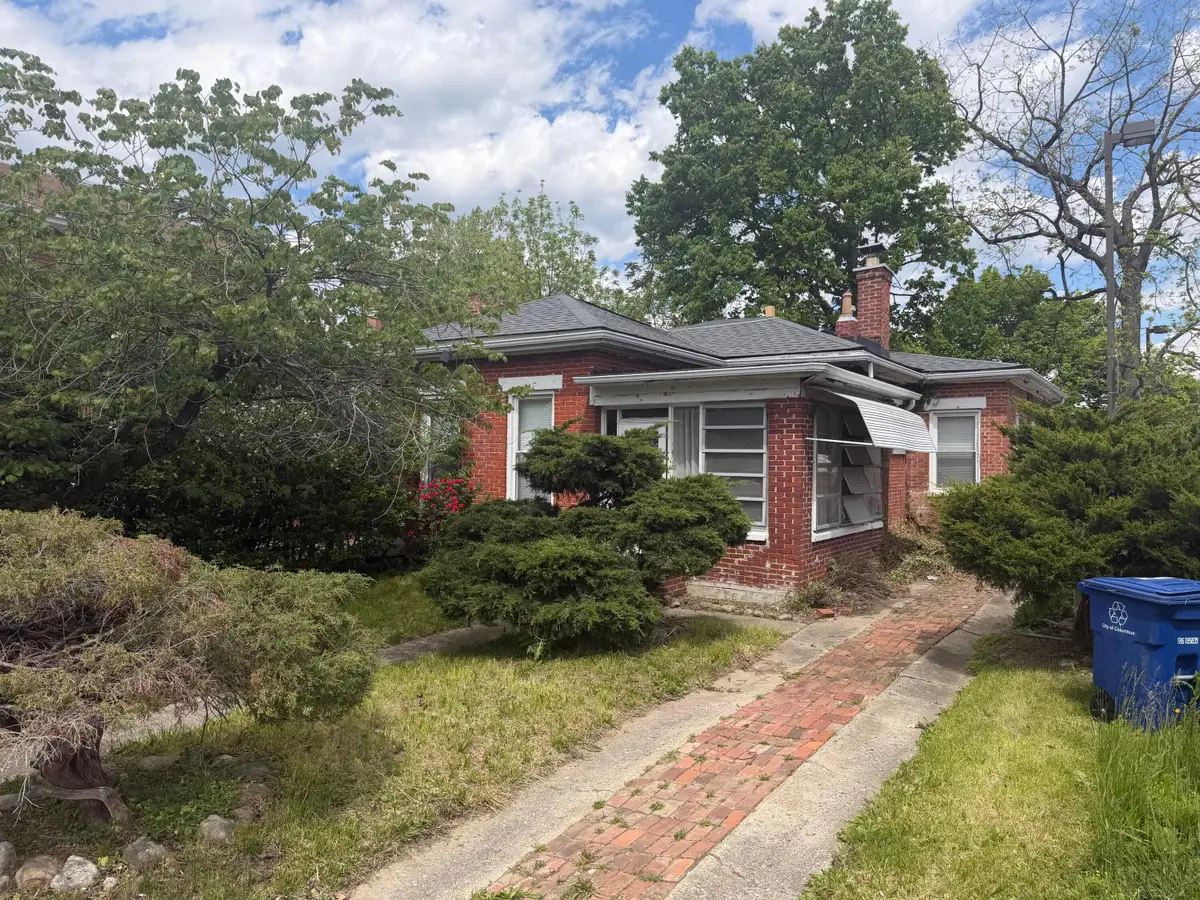 166 N Hamilton Avenue, New Albany, OH 43054 - #1