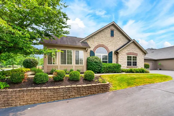 7228 Falls View Circle, Delaware, OH 43015