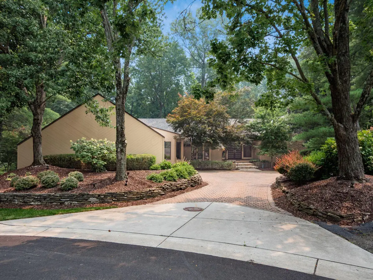8483 Torwoodlee Court, Dublin, OH 43017 - #1