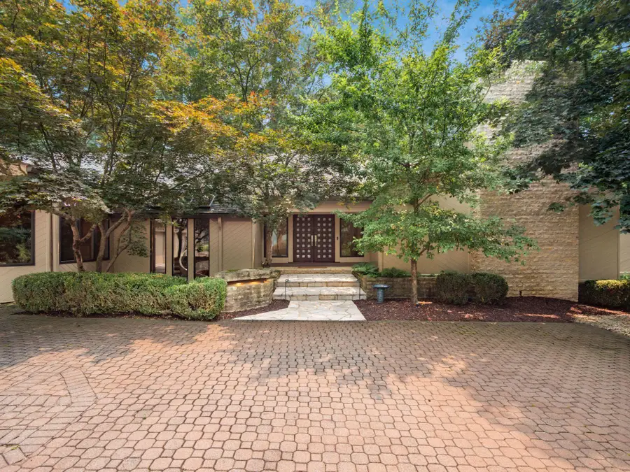8483 Torwoodlee Court, Dublin, OH 43017 - #3