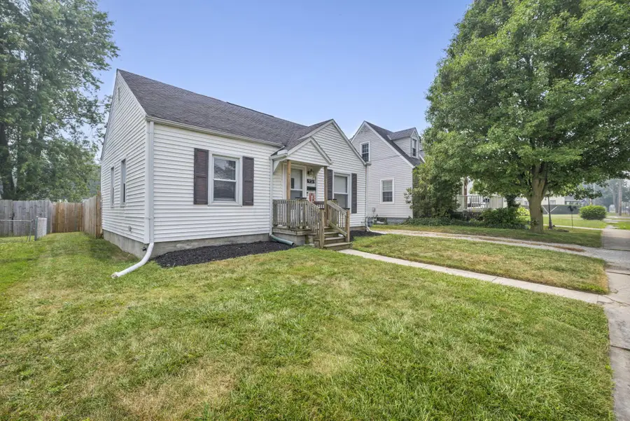 951 E Church Street, Marion, OH 43302 - #2