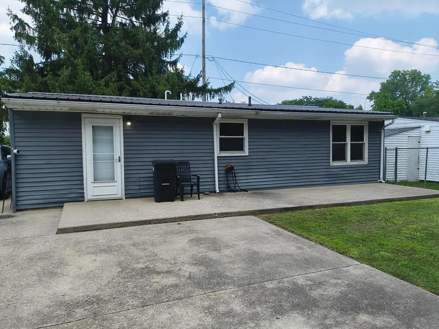 335 E Farming E Street, Marion, OH 43302 - #3
