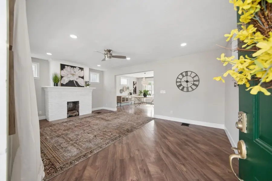 977 Gilbert Street, Columbus, OH 43206 - #3