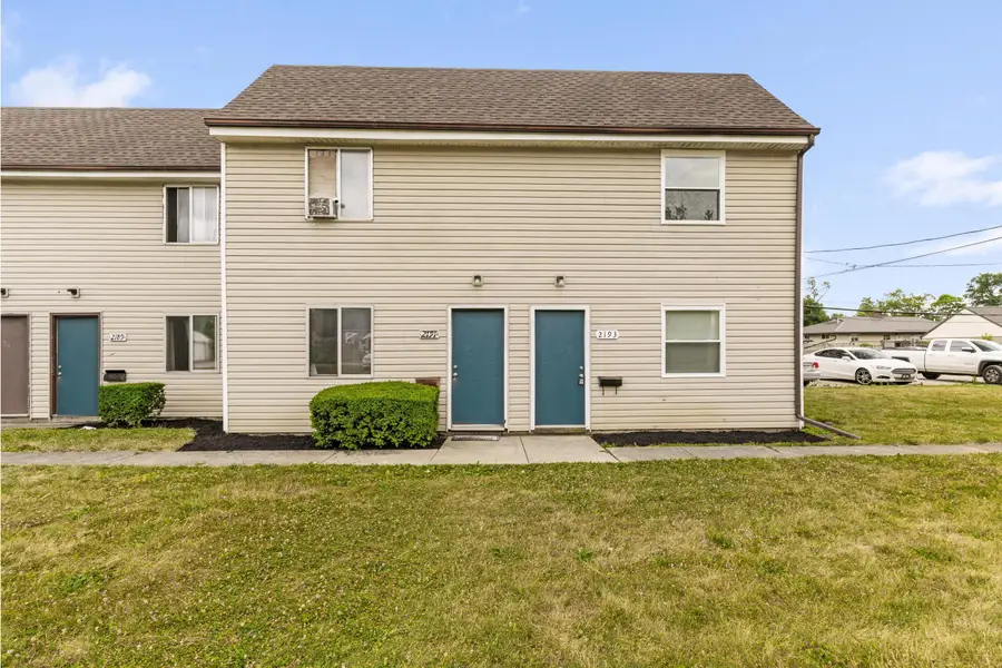 524 Clarendon Avenue, Columbus, OH 43223 - #2