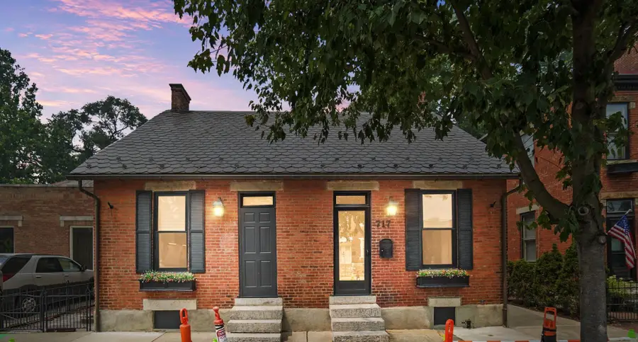 717 S 3rd Street, Columbus, OH 43206 - #2