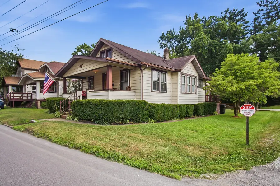 1006 Pershing Road, Zanesville, OH 43701 - #3
