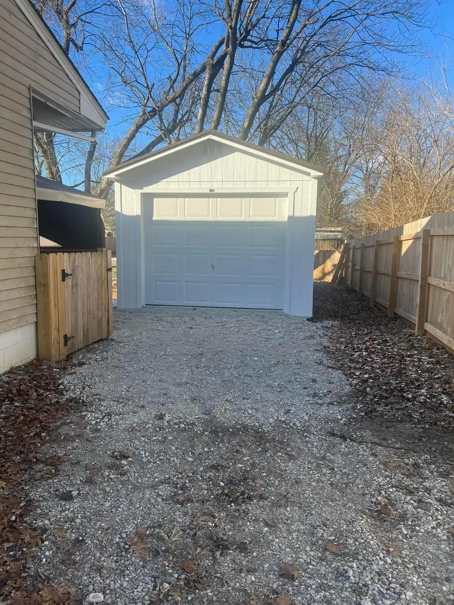 399 Garden Heights Avenue, Columbus, OH 43228 - #2