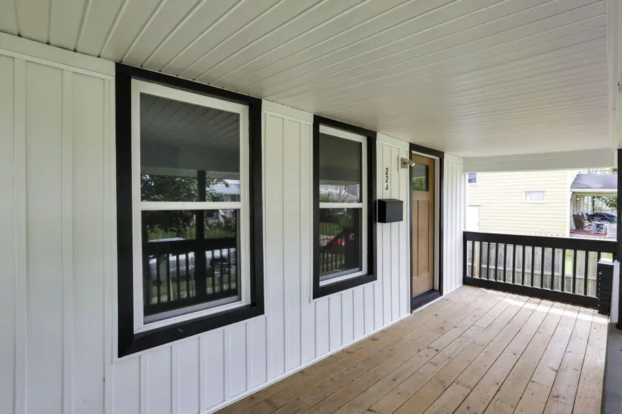 224 N Oakley Avenue, Columbus, OH 43204 - #3