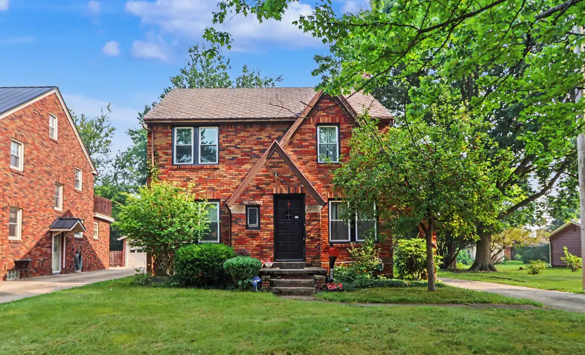 344 Ruth Avenue, Mansfield, OH 44907 - #1
