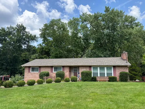 723 Pleasantville Road, Lancaster, OH 43130