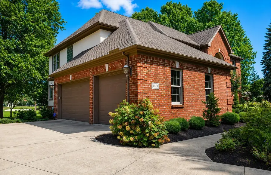 1323 Crystal Tree Court, Blacklick, OH 43004 - #3