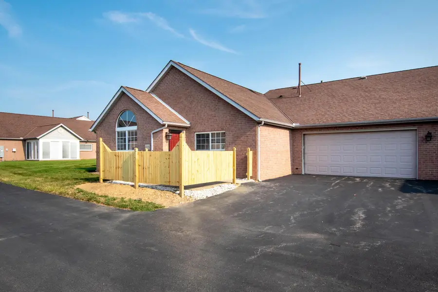 4979 Meadow Run Drive, Hilliard, OH 43026 - #3