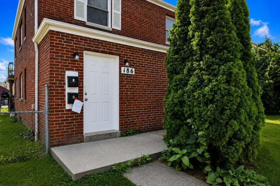 186 S Powell Avenue, Columbus, OH 43204 - #2