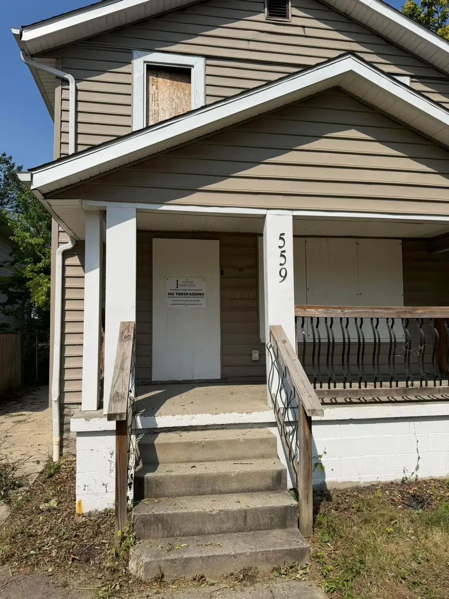 559 S Burgess Avenue, Columbus, OH 43204 - #2