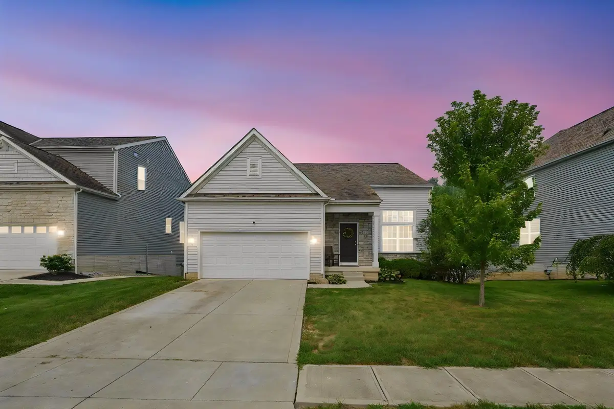 1751 Declaration Drive W, Lancaster, OH 43130 - #1