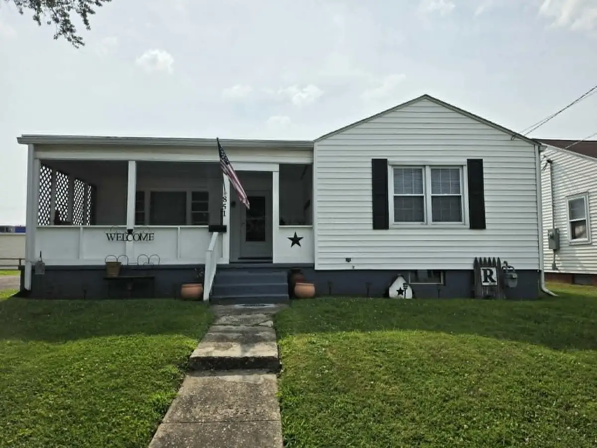 851 Superior Street, Zanesville, OH 43701 - #1